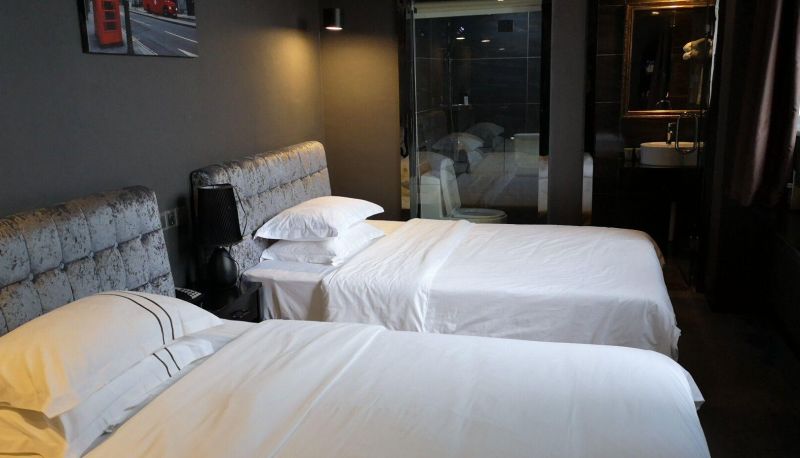 Camera business - Chongqing Luofeite Hotel (Wanda Plaza Branch)
