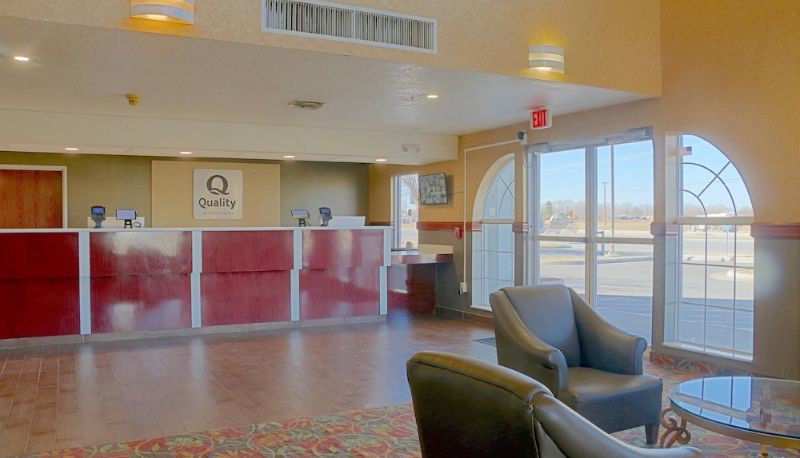 Hall - QUALITY INN AND SUITES ROSWELL
