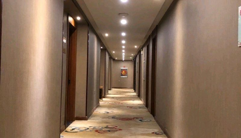 Buitenruimte van het hotel - Ruihao Boutique Business Hotel