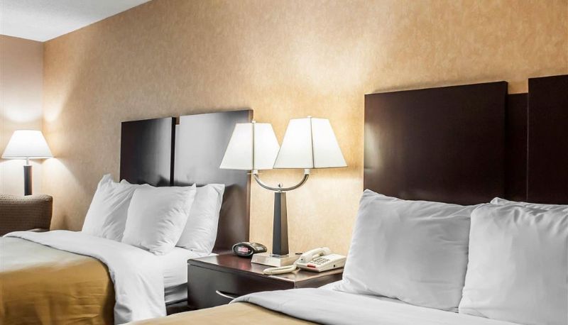 Zimmer - Quality Inn Dunkirk