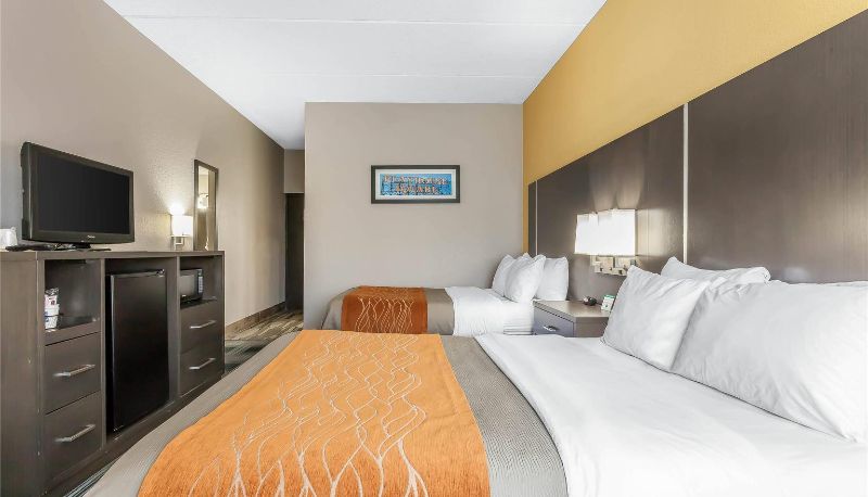 Pokój - Comfort Inn Cleveland Airport