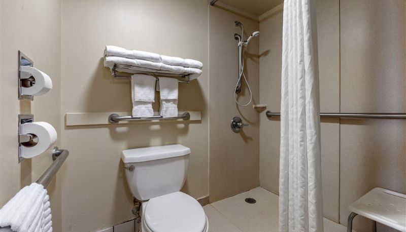 Camera - Comfort Inn Cincinnati Northeast