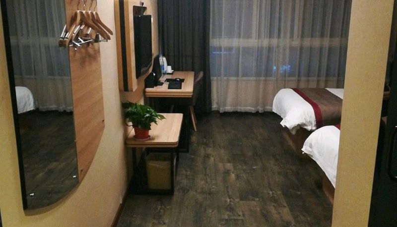 Camera business - Shangkeyou Hotel (Huashan Ginza Mall Store)