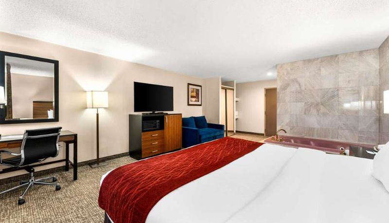 Pokój - SureStay Plus by Best Western Reading North