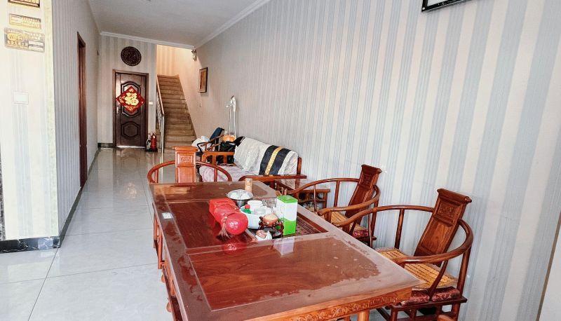 Area esterna dell'hotel - Yikeju Hotel