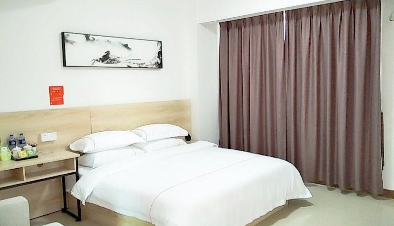Camera - Tianhang Chain Hotel (Jinwan Airport Store)