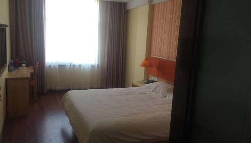 Zimmer - Under the Home Inn - Fuyang Funan Paibai Cloud Hotel
