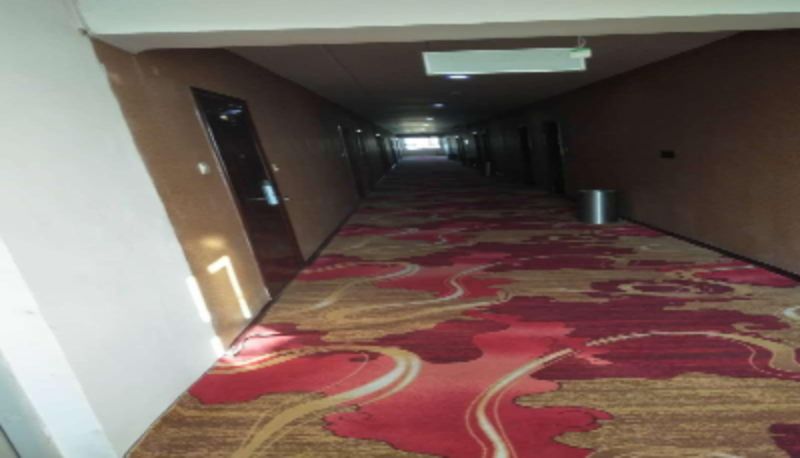 Area esterna dell'hotel - Jindi Business Hotel