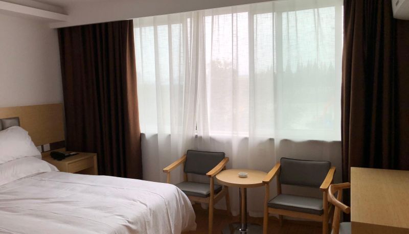 Camera business - Renman Business Hotel