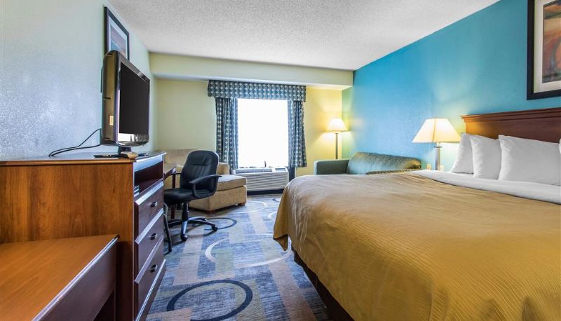 Camera - Quality Inn & Suites Memphis East