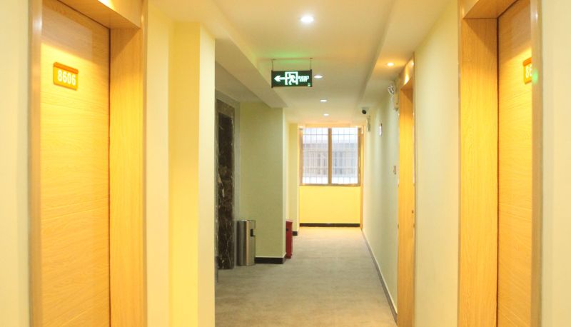 Buitenruimte van het hotel - SIT Hotel (Resource County People's Government Branch)