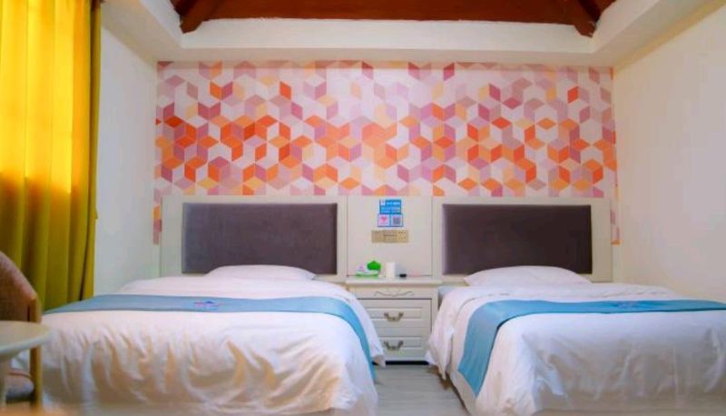 Camera business - Pai Hotel (Wanda Plaza Branch of Leshan High Speed Railway Station)