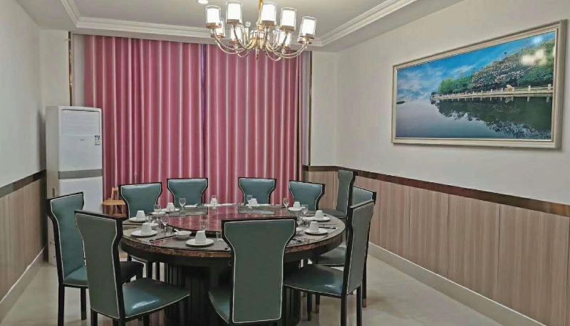 Area esterna dell'hotel - Love Home Business Hotel