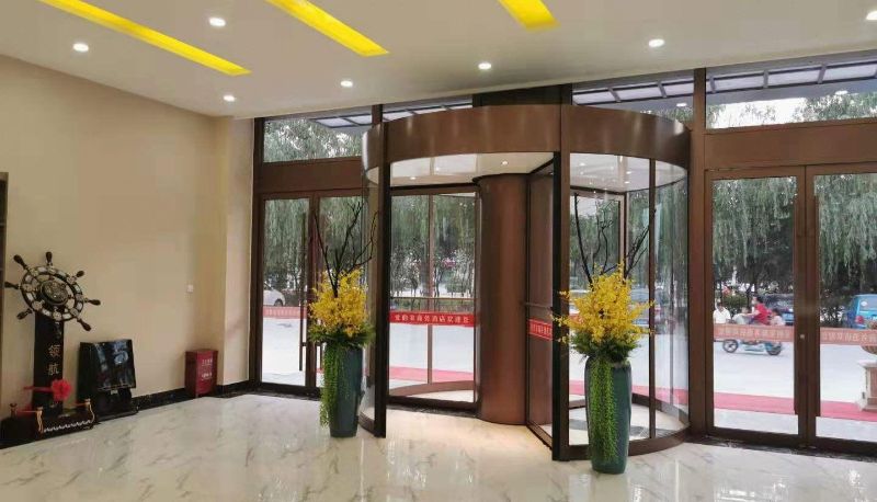 Area esterna dell'hotel - Love Home Business Hotel