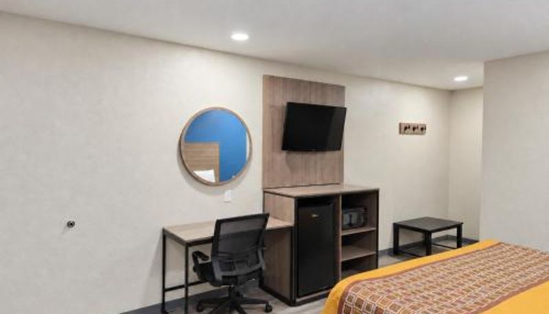 Pokój - Richmond Inn & Suites Near Dayton I-70