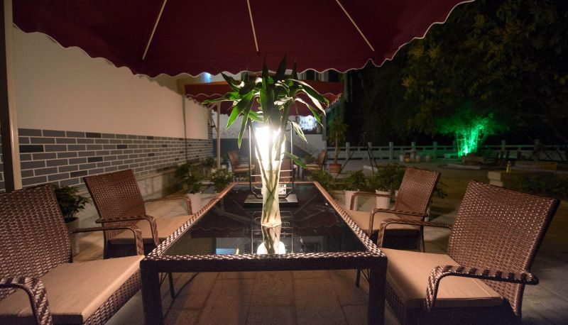 Area esterna dell'hotel - Xibian Bole Hotel (20 RMB Background Viewing Platform Store)