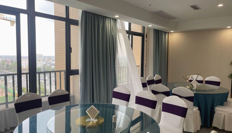 Hotel Außenbreich - Century Pinyuan Hotel (Wal Mart)