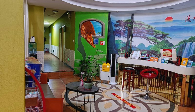 Area esterna dell'hotel - Congjing Hotel (Luoshi Road Wuhan University of Technology Store)