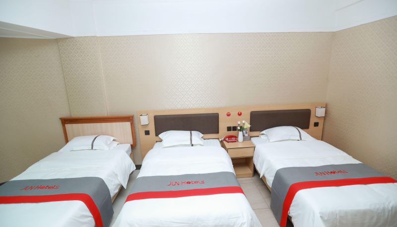 Zimmer - Junyi Chain Hotel (Maoming Xinyi Xinshang Road Branch)