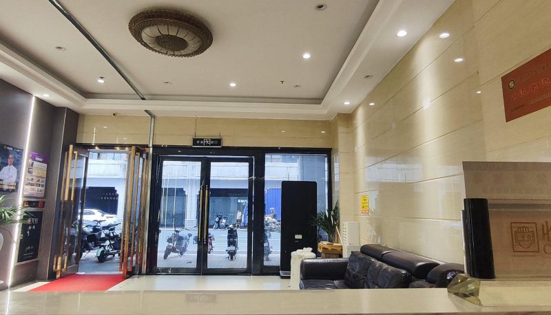 Buitenruimte van het hotel - Kailis Hotel (Beijing Road Subway Station Store)