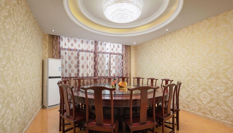 Hotel Außenbreich - Futian Holiday Inn