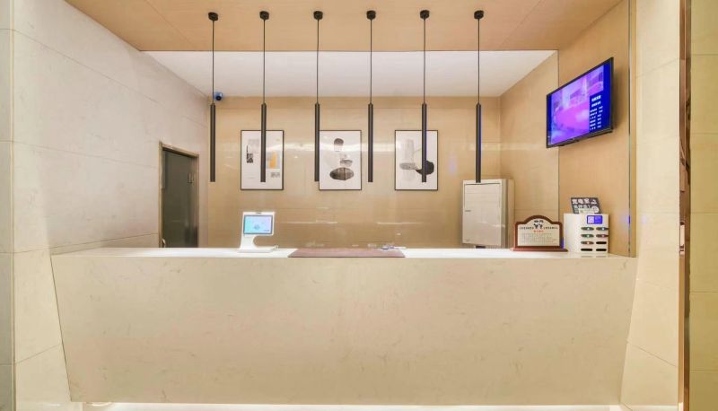 Zewnętrzna część hotelu - Letu Hotel