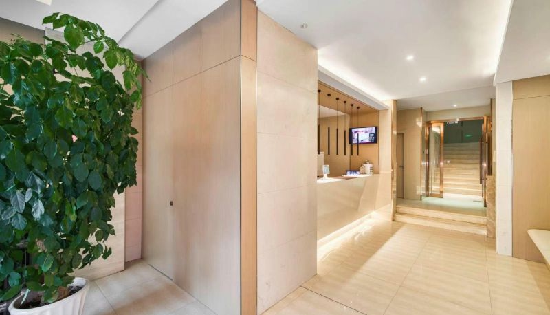 Zewnętrzna część hotelu - Letu Hotel