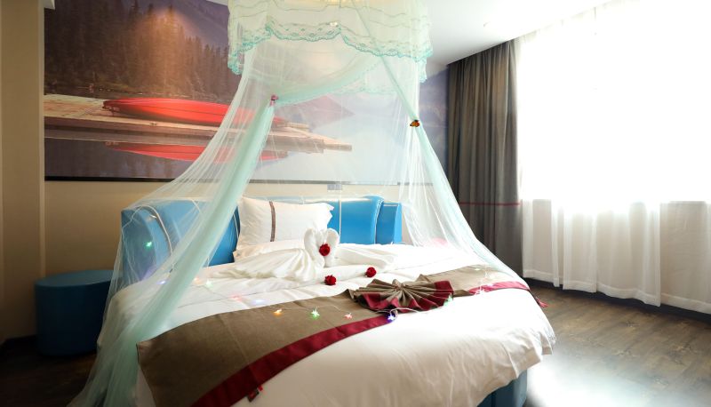 Zimmer - Shangkeyou Hotel (Anqing Yuexi Swan Plaza Store)