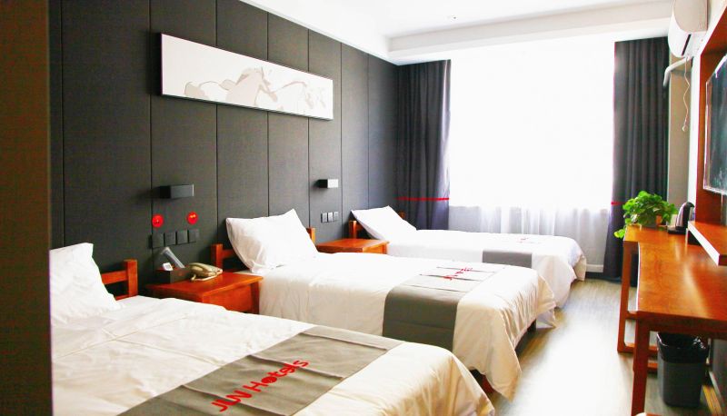 Zimmer - Junyi Selected Hotel (Hengshui Ancient City Yingrui Plaza Store)