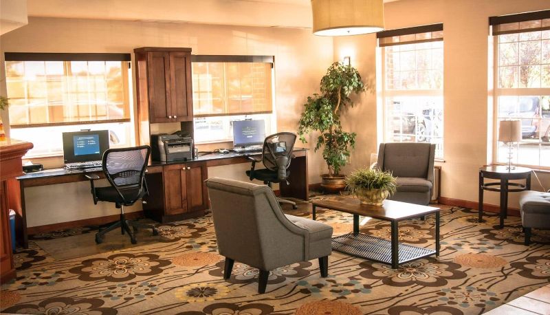 Lobby - Comfort Suites Salt Lake City Airport