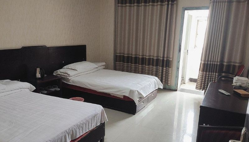 Camera con balcone - Yansheng Hotel (Huaiyang 2nd Store)