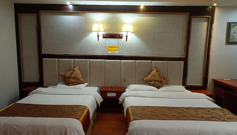 Camera - Yifan Hotel (Lintong Huaqingchi Branch)