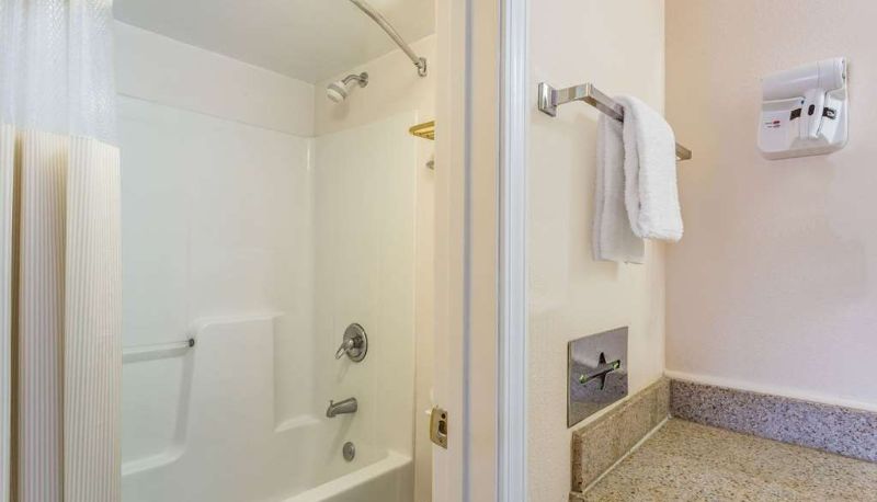 Chambre - Days Inn by Wyndham Ashland