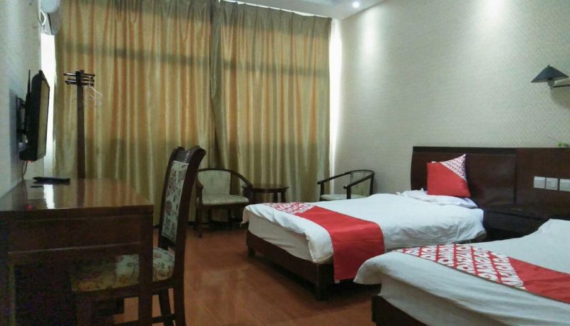 Room - Jiujiu Business Hotel
