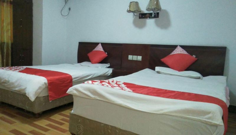 Room - Jiujiu Business Hotel