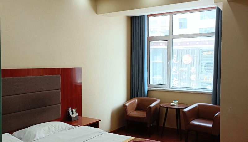Habitación - Dedan Business Hotel