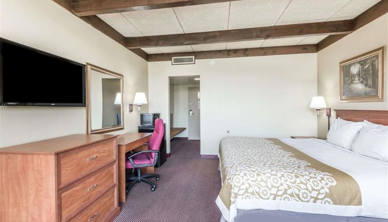 Kamer - Days Inn by Wyndham Niles