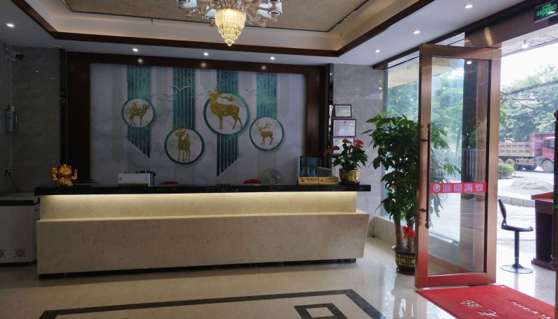 Zewnętrzna część hotelu - Calais Hotel