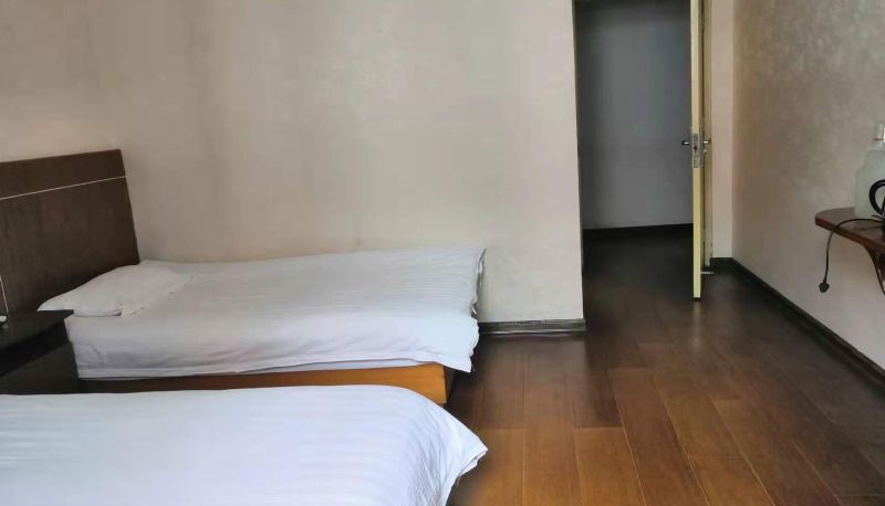 Zimmer - Century Star Hotel