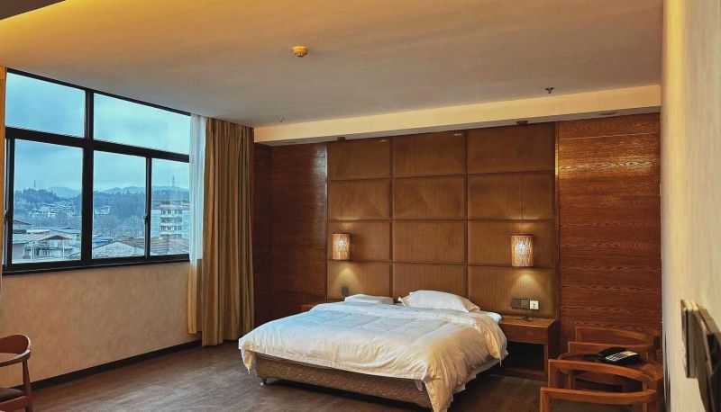 Camera business - Mount Wuyi Four Seasons Hotel