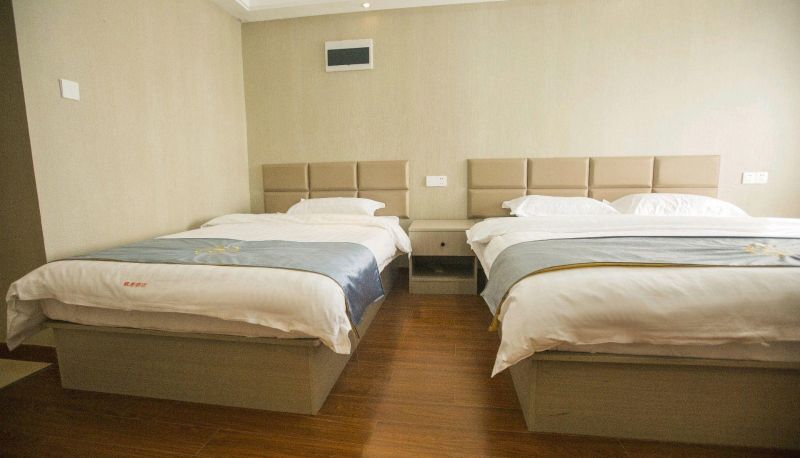 Zimmer - Sword Hotel