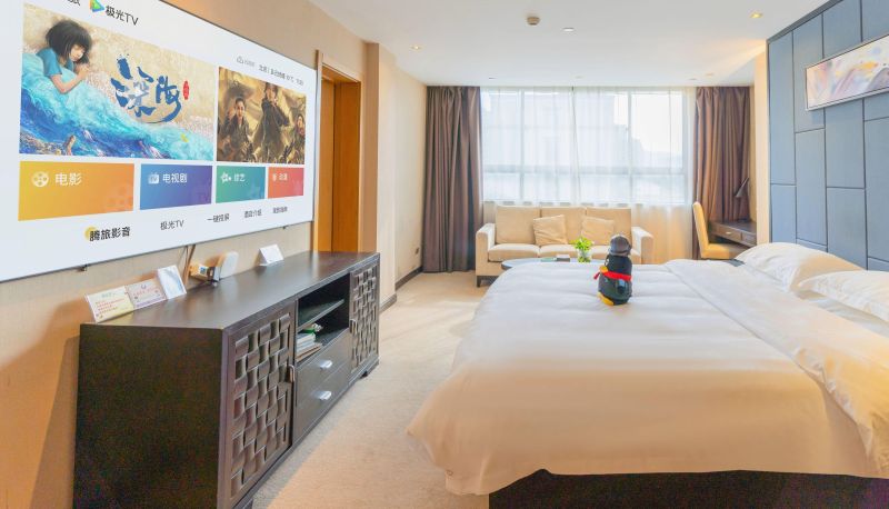 Camera business - QMAX Mr. Ying Hotel (Longquan Wanda Plaza Store)