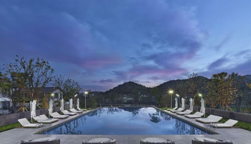 Area esterna dell'hotel - Huzhou Xisaishan Hongju Hotel