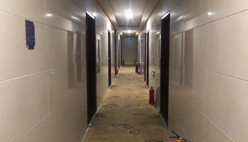 Zewnętrzna część hotelu - Idea Hotel Pomezia
