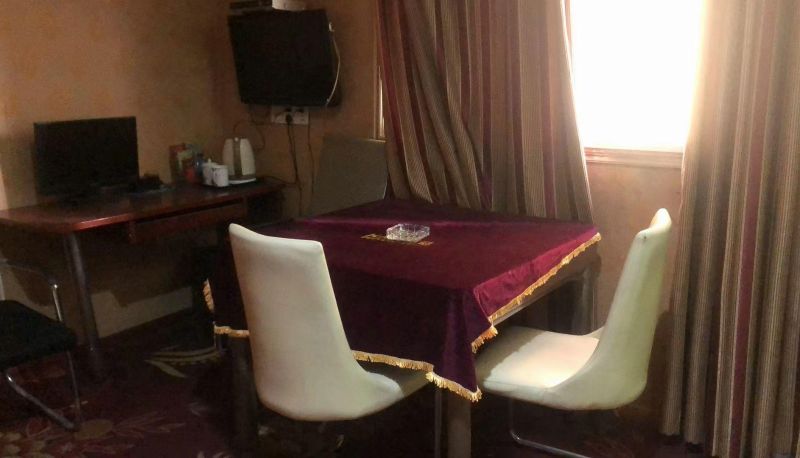 Zewnętrzna część hotelu - Idea Hotel Pomezia
