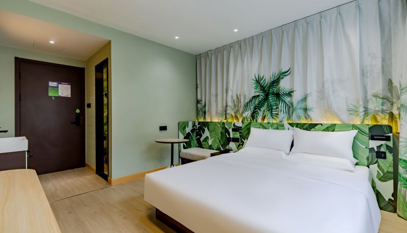 Info - Haiyou Hefei Lujiang Huangshan Road Bus Station Hotel