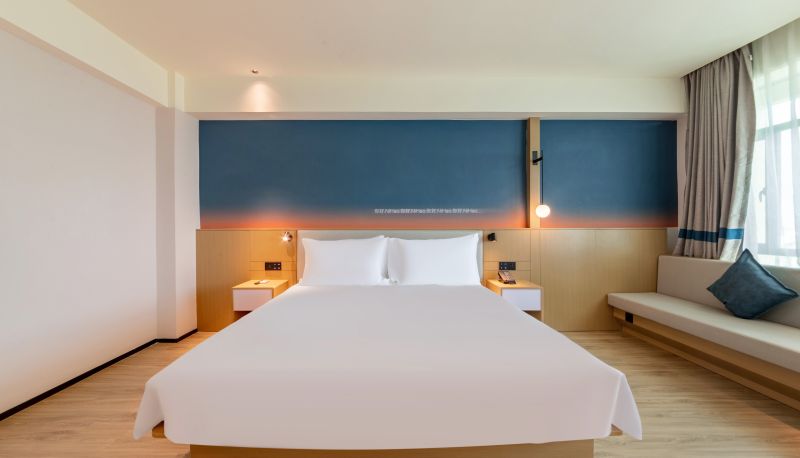 Camera - Wanning middle Renmin Road Railway Station Hotel Hello