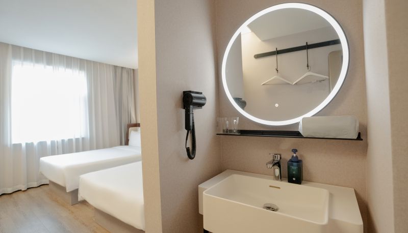 Camera - Hanting Panjin Passenger Station Hotel