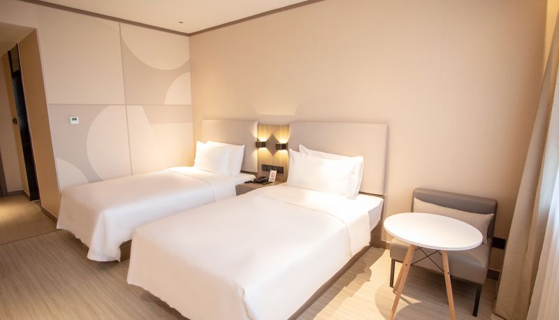 Zimmer - Hanting Changji Yazhong Mall Hotel