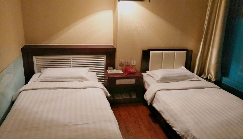 Zimmer - Huamao Business Hotel